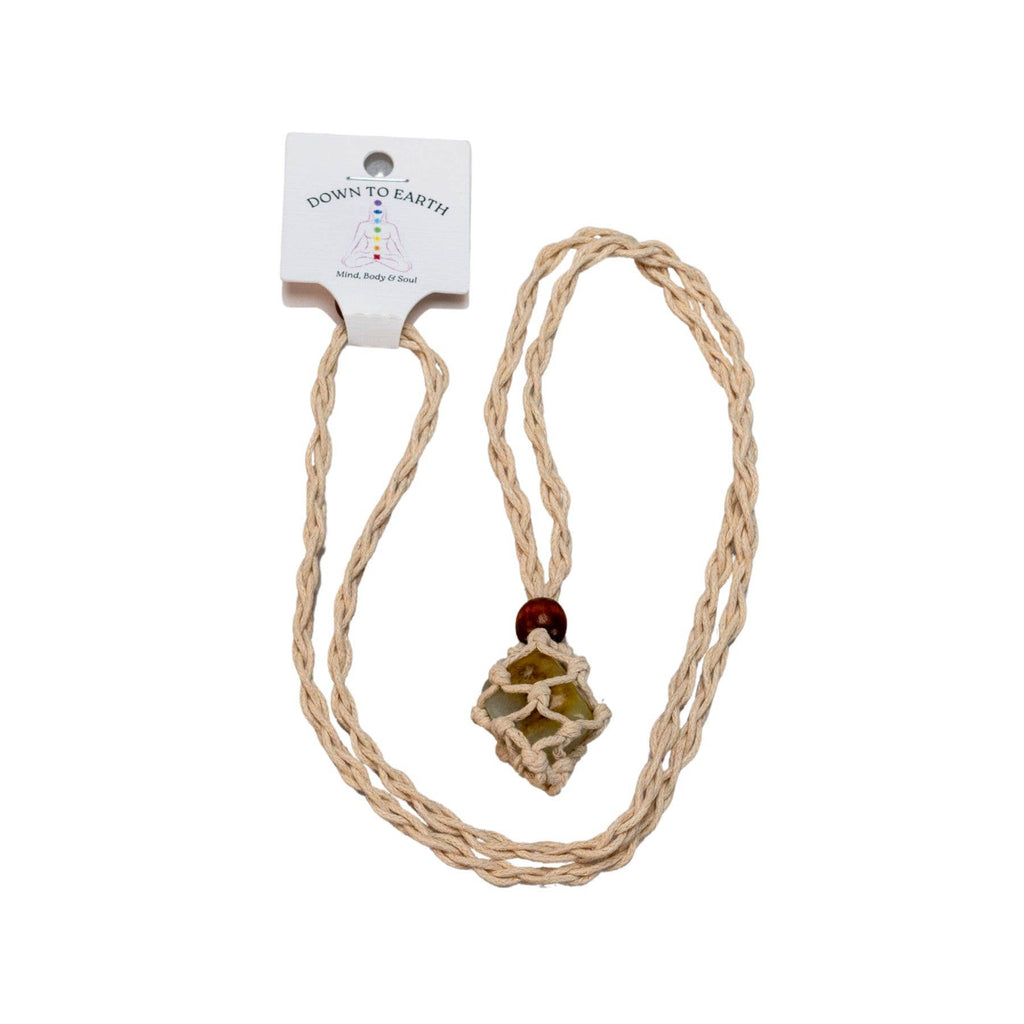 Adjustable Macrame Crystal Holder Necklace.: Beige