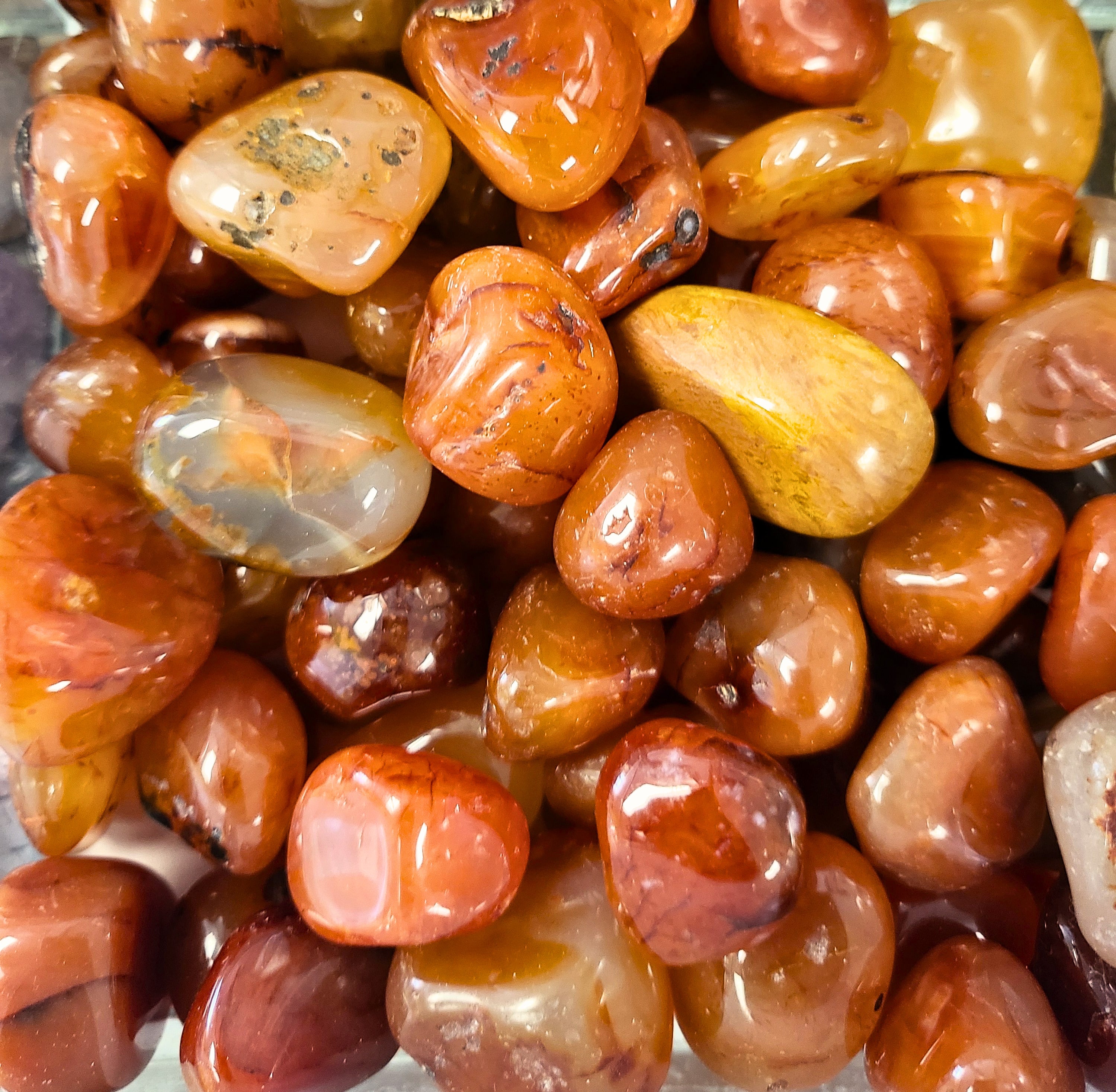 A pile of tumbled carnelian